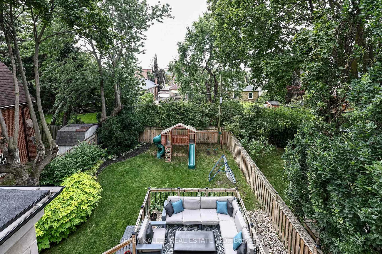 67, Dunblaine, Bedford Park-Nortown, Toronto