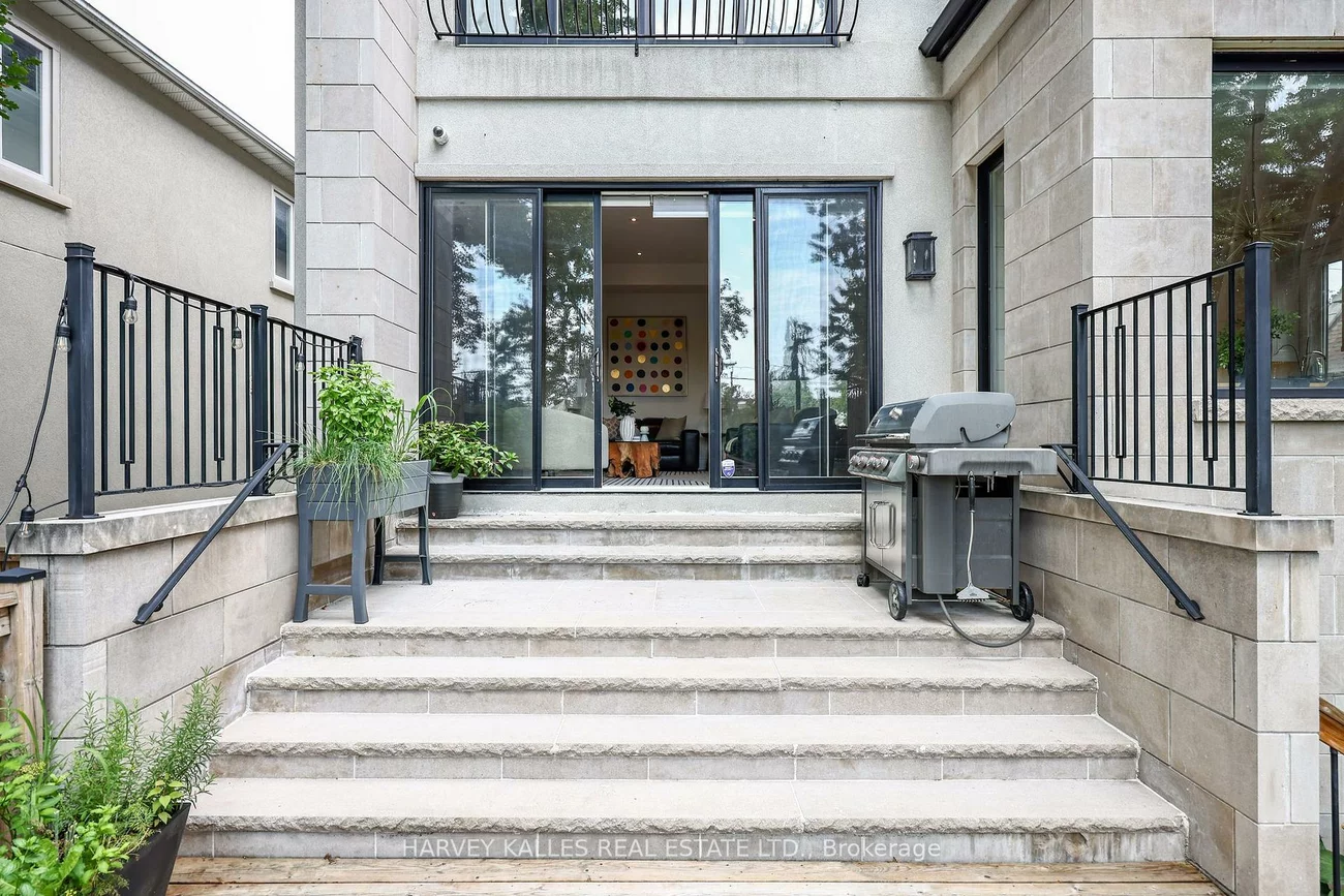 67, Dunblaine, Bedford Park-Nortown, Toronto