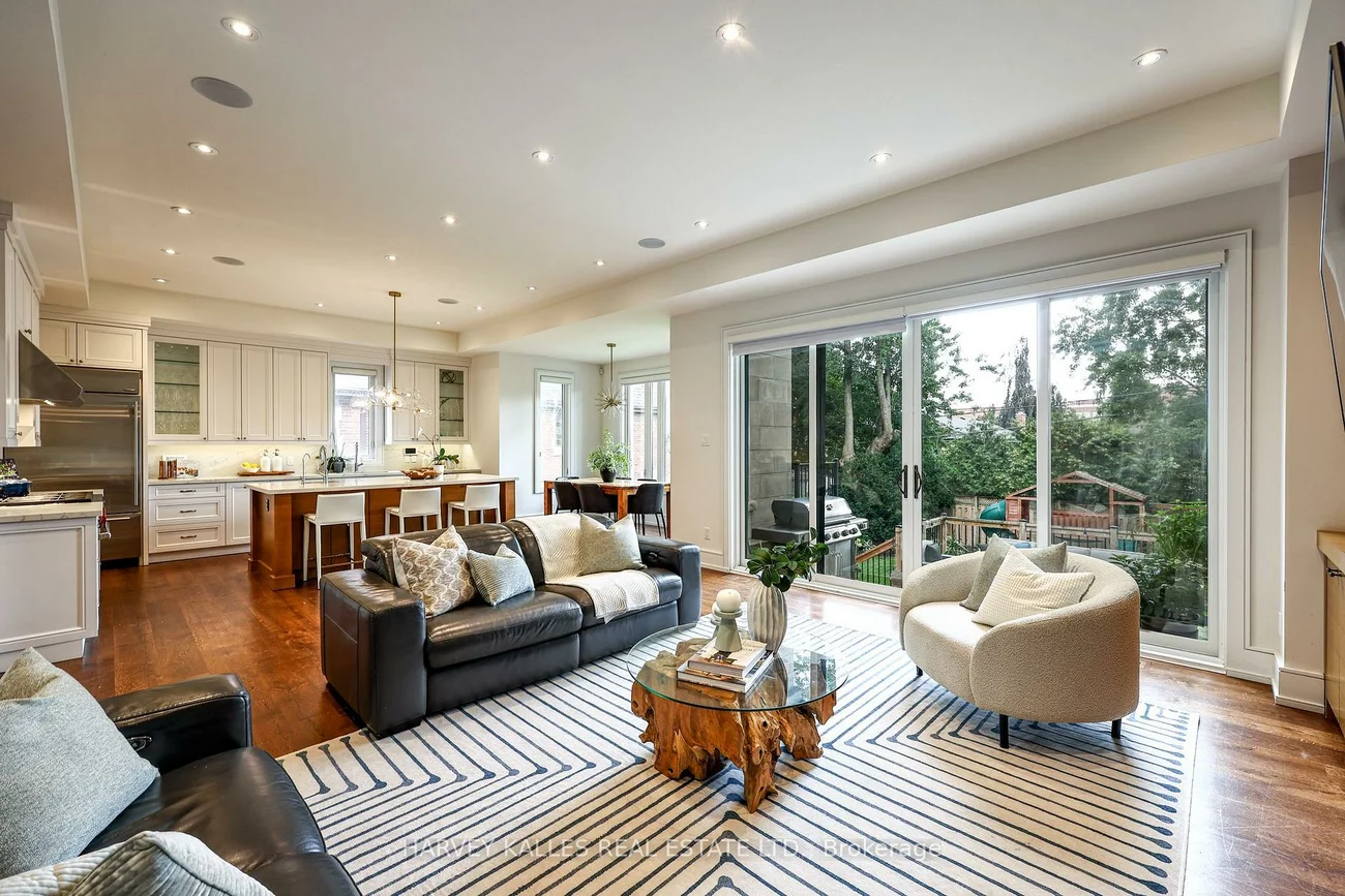 67, Dunblaine, Bedford Park-Nortown, Toronto