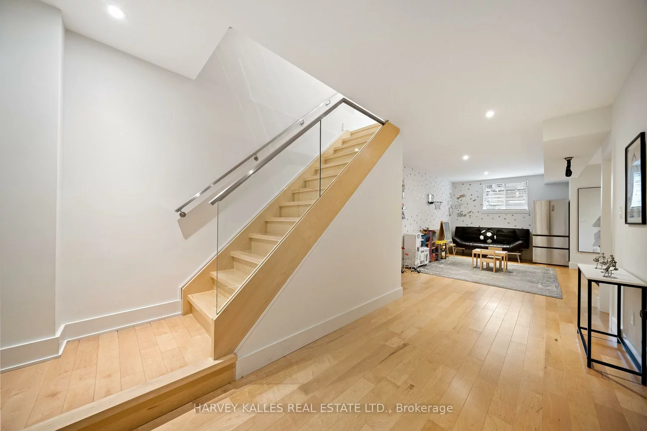 434, Bedford Park, Bedford Park-Nortown, Toronto