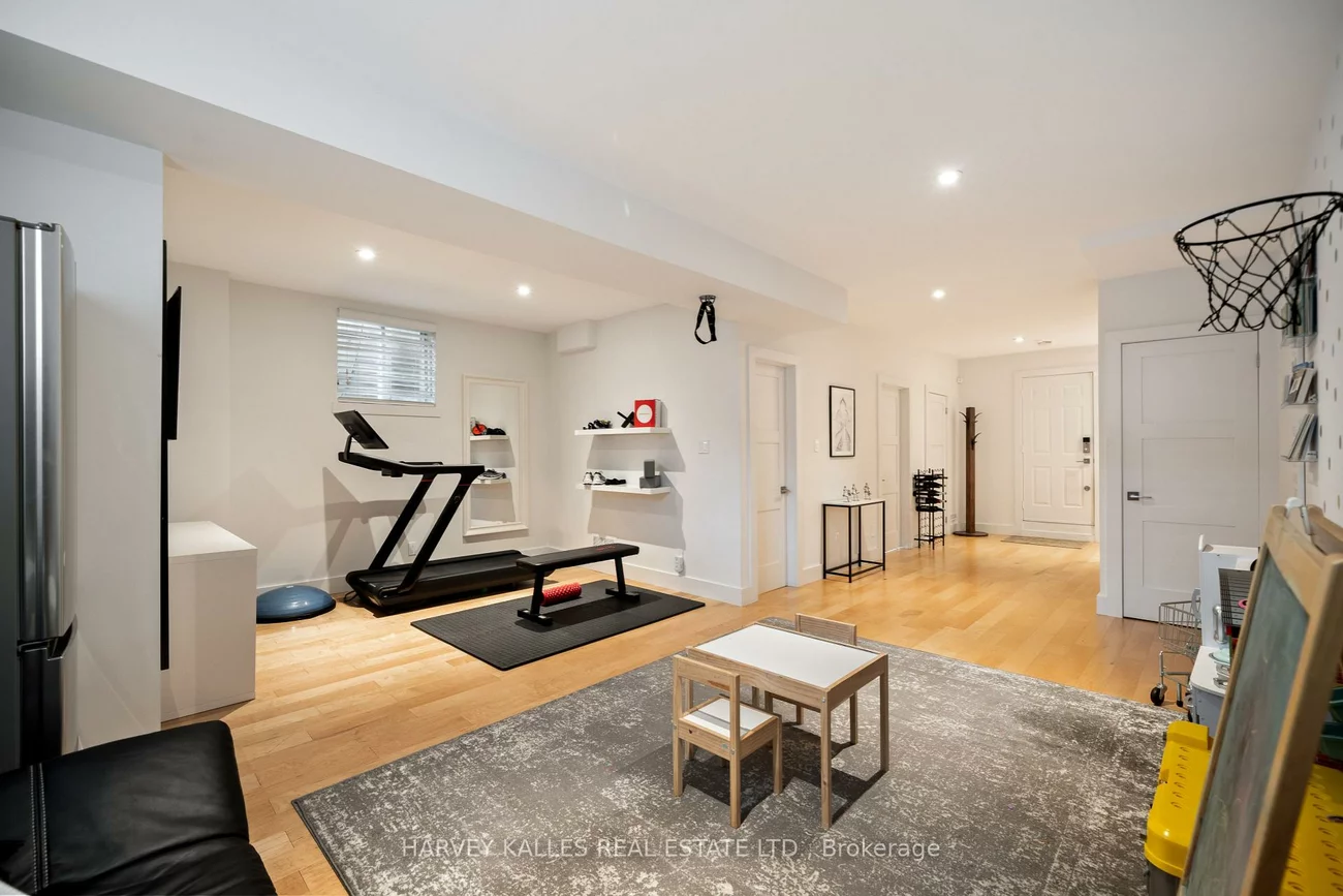434, Bedford Park, Bedford Park-Nortown, Toronto