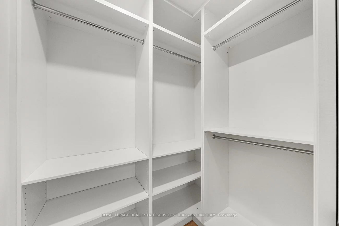 247A, Lippincott, University, Toronto