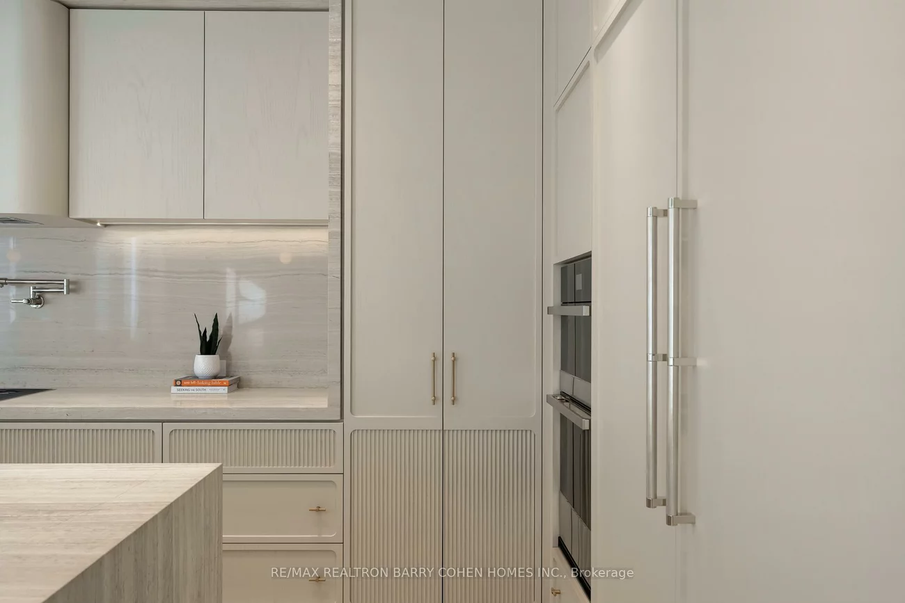 39, Chudleigh, Lawrence Park South, Toronto