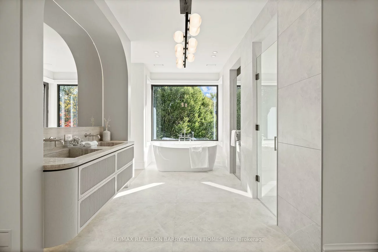 39, Chudleigh, Lawrence Park South, Toronto