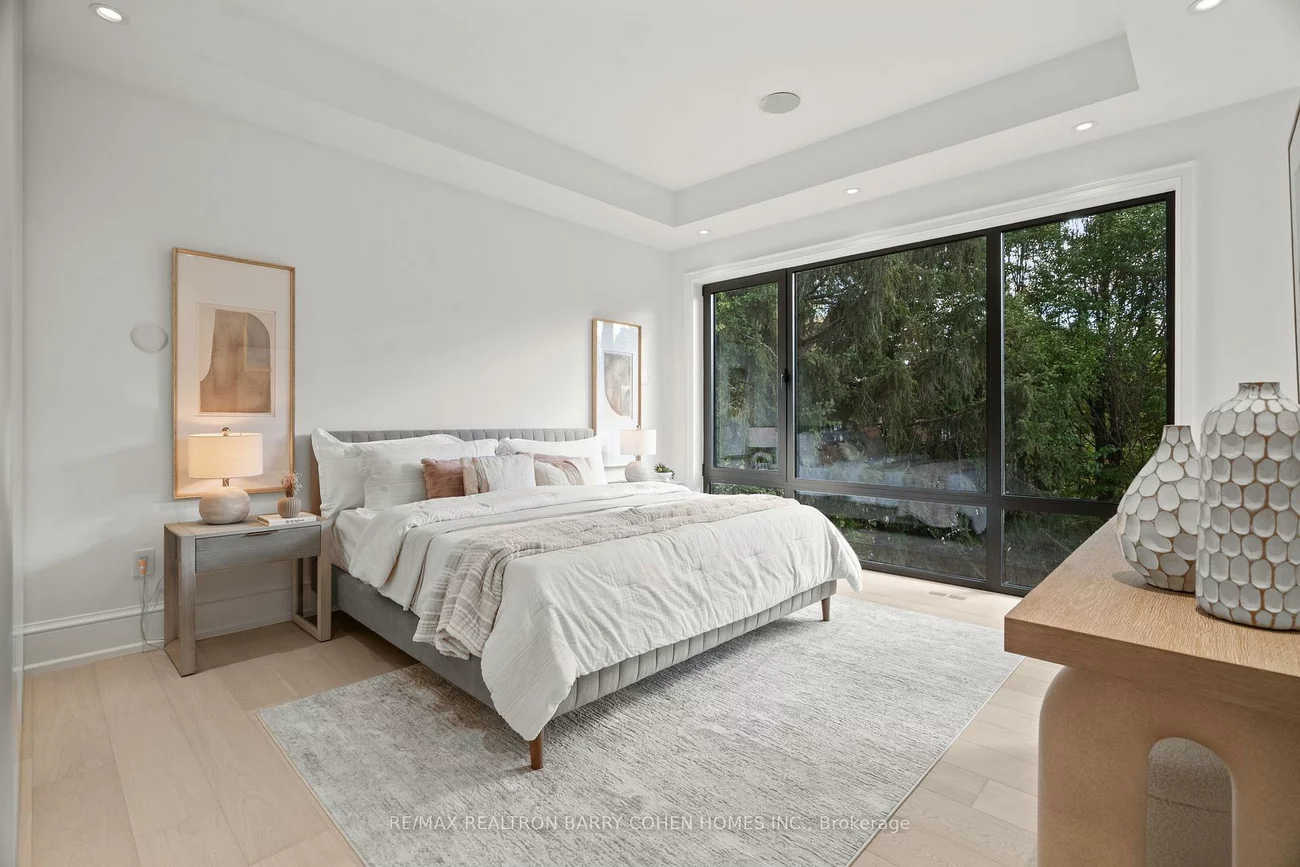 39, Chudleigh, Lawrence Park South, Toronto