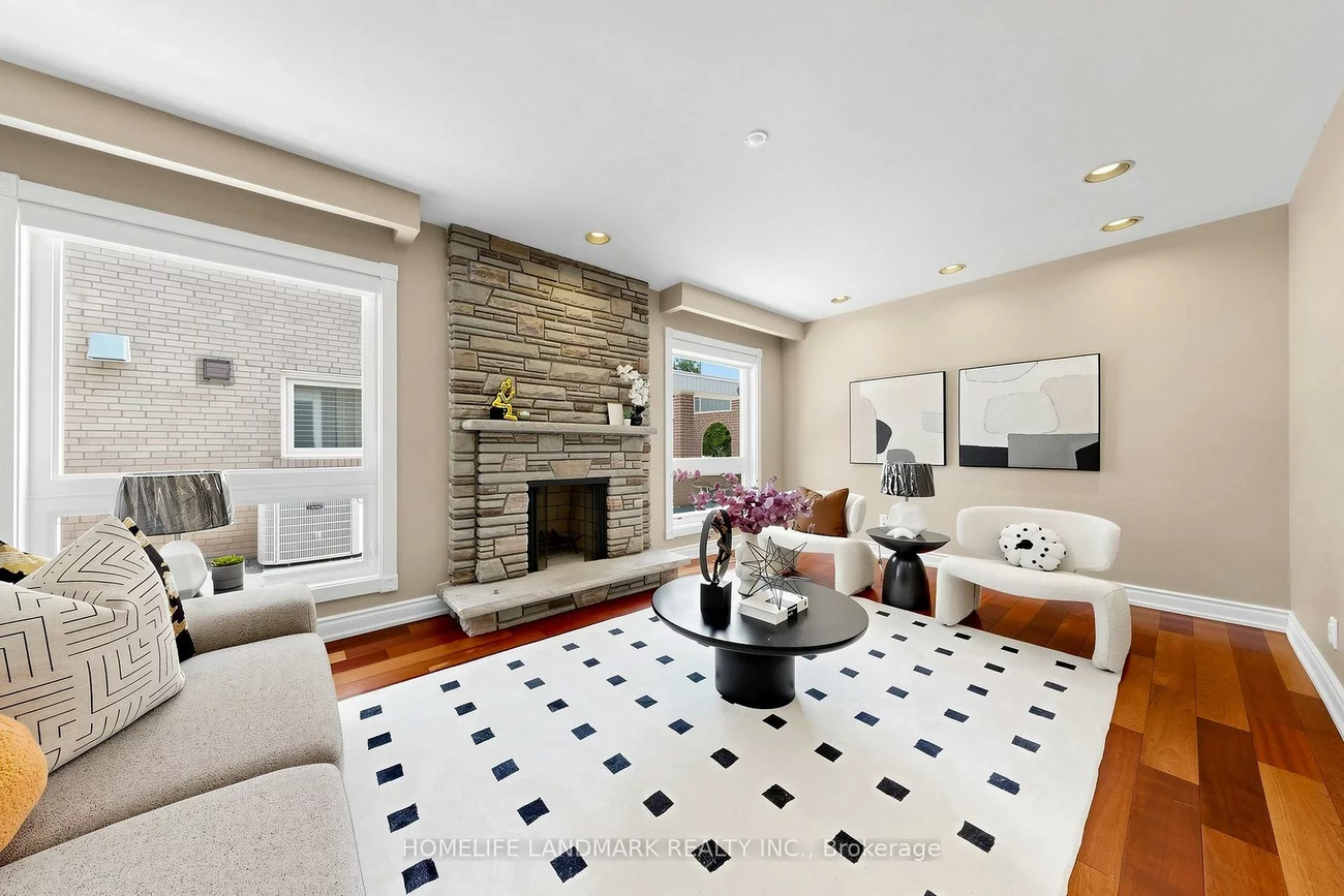 56, Kentland, Bayview Woods-Steeles, Toronto