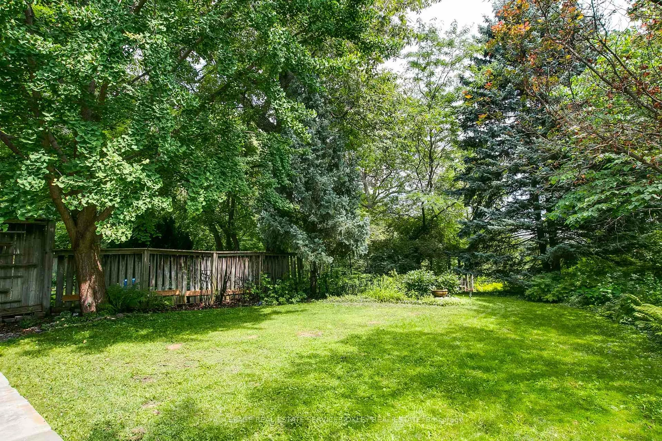 21, Astley, Rosedale-Moore Park, Toronto