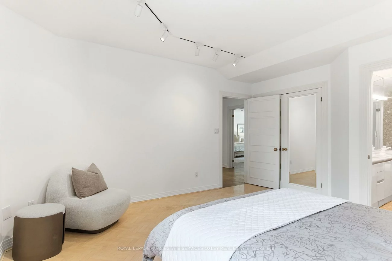 21, Astley, Rosedale-Moore Park, Toronto
