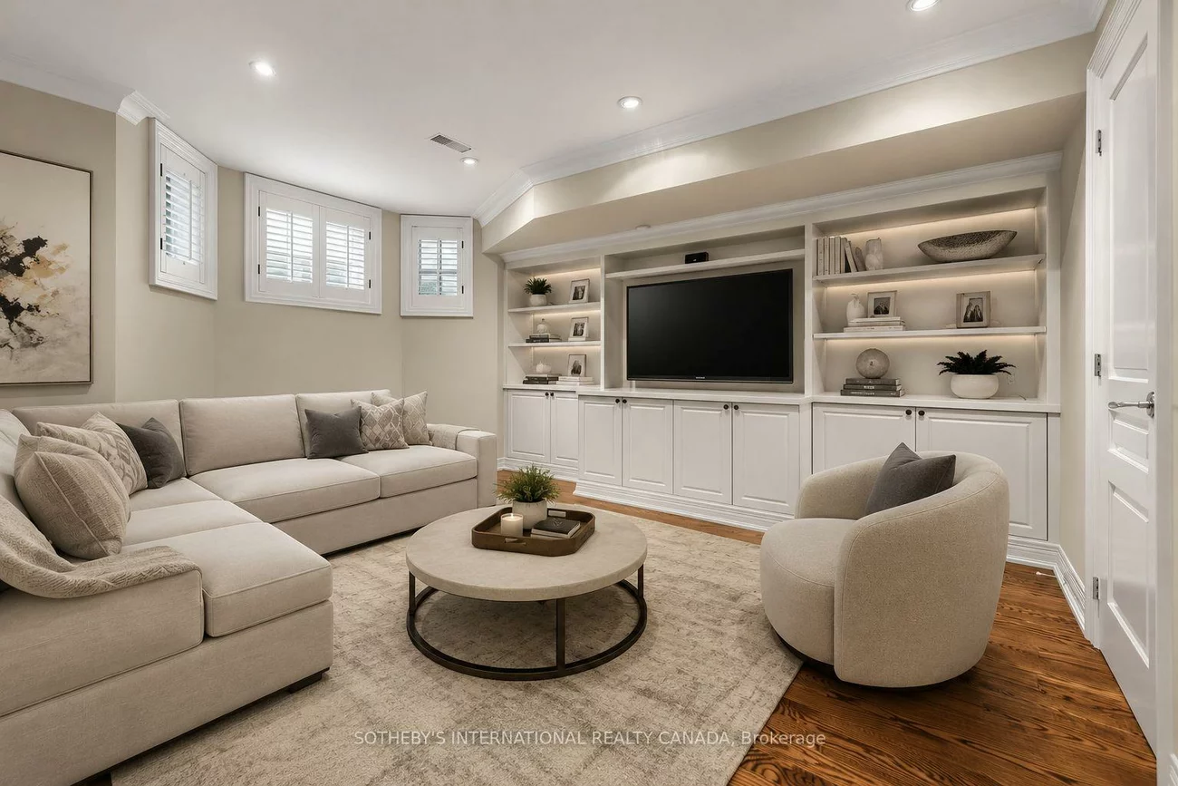 109, Lonsdale, Yonge-St. Clair, Toronto