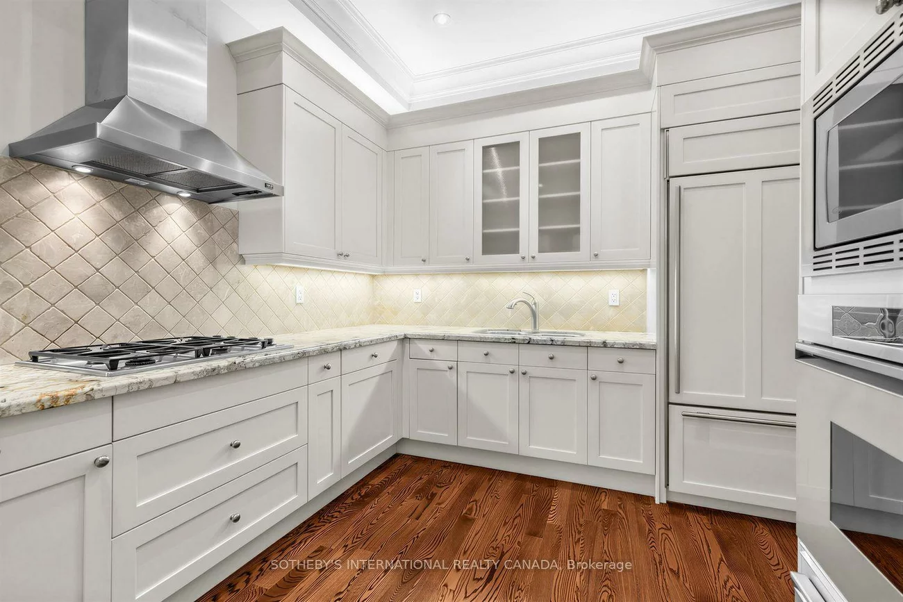 109, Lonsdale, Yonge-St. Clair, Toronto