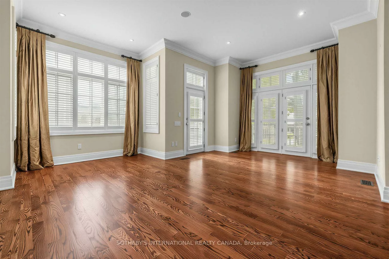 109, Lonsdale, Yonge-St. Clair, Toronto