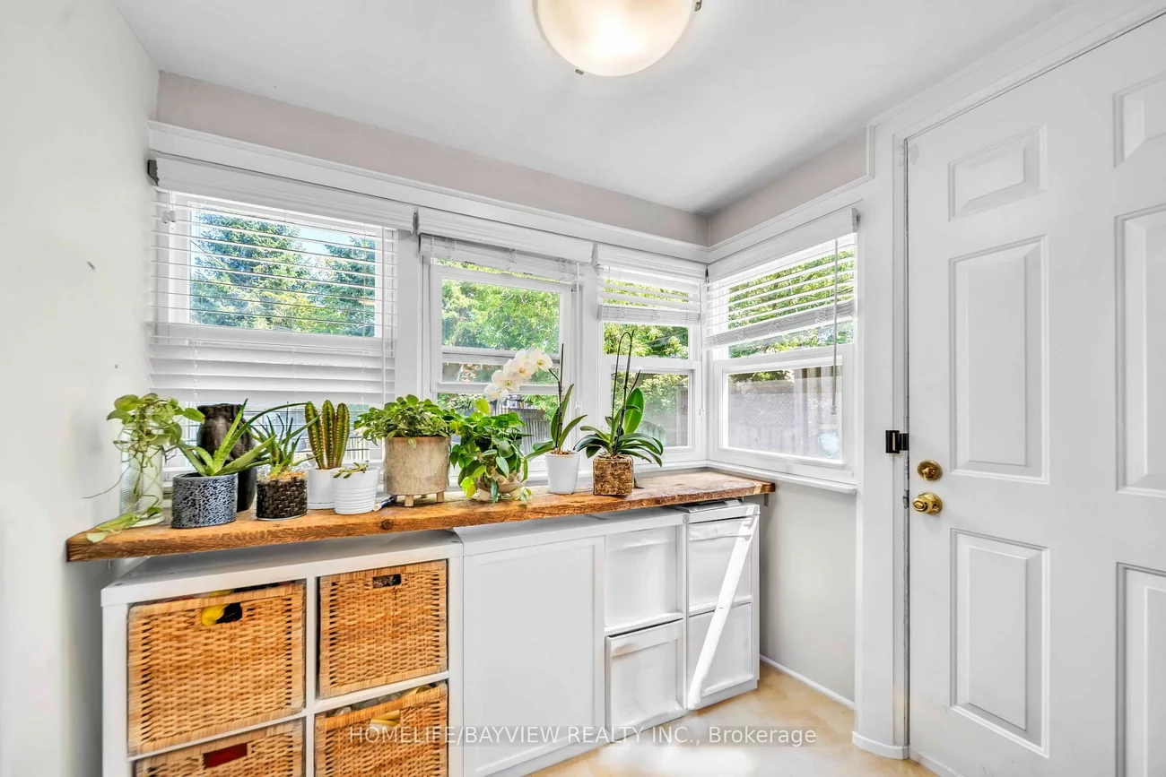 131, Heddington, Lawrence Park South, Toronto