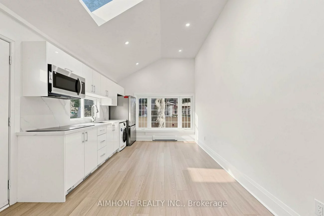 95, Steeles, Newtonbrook East, Toronto
