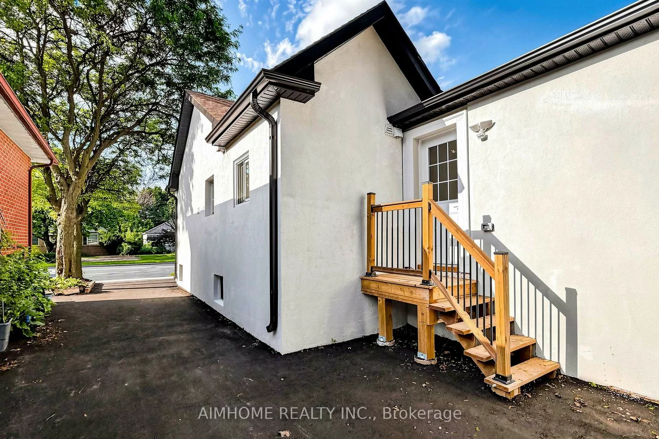 95, Steeles, Newtonbrook East, Toronto