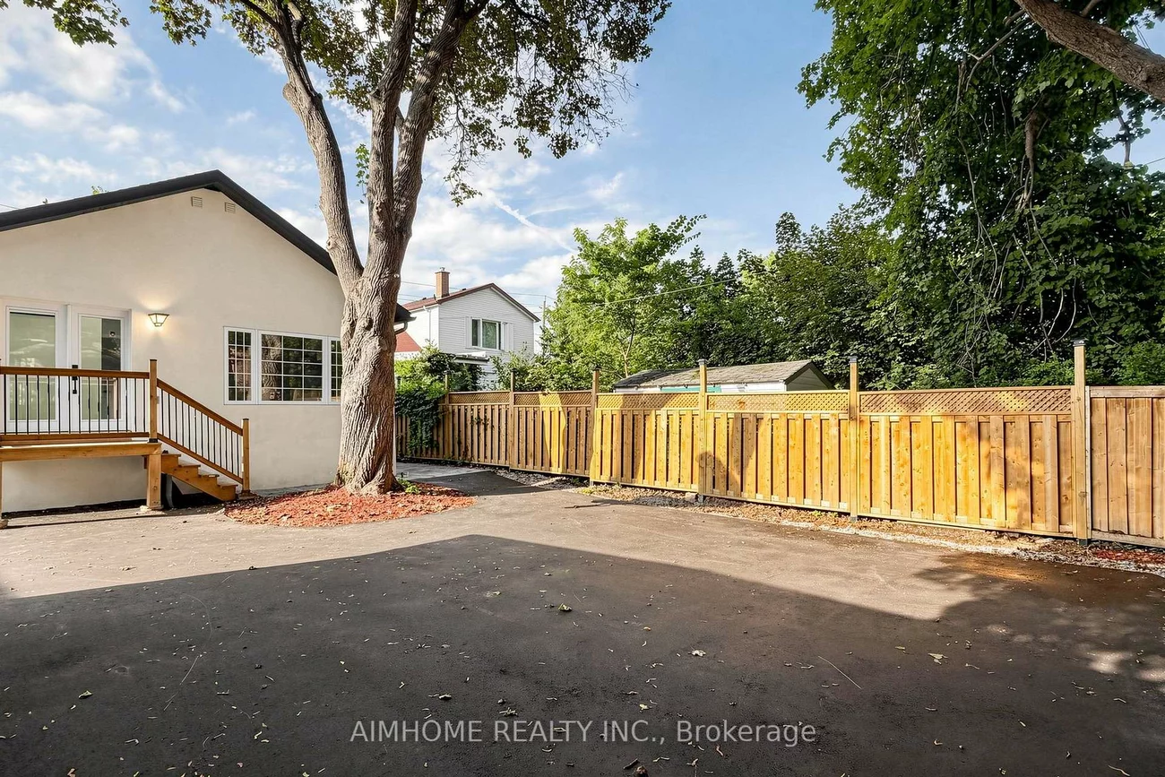 95, Steeles, Newtonbrook East, Toronto
