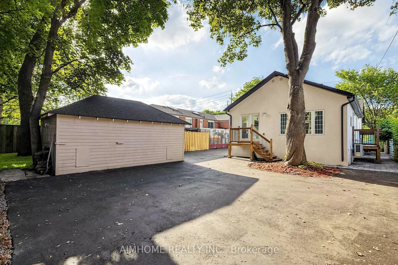 95, Steeles, Newtonbrook East, Toronto