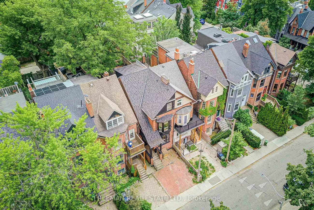 63, Sussex, University, Toronto