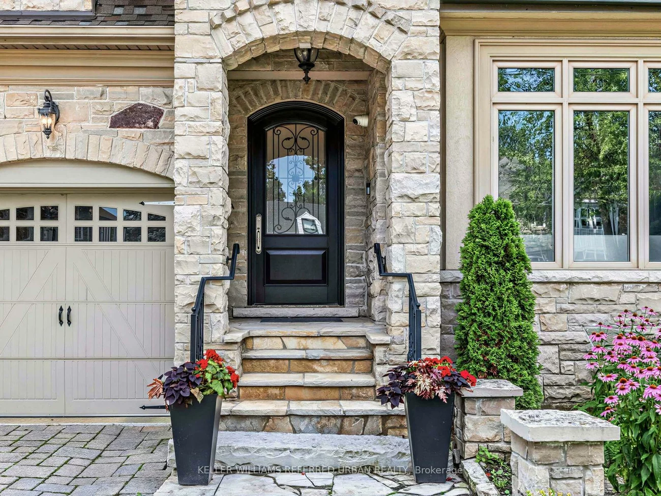 47, Lurgan, Willowdale West, Toronto