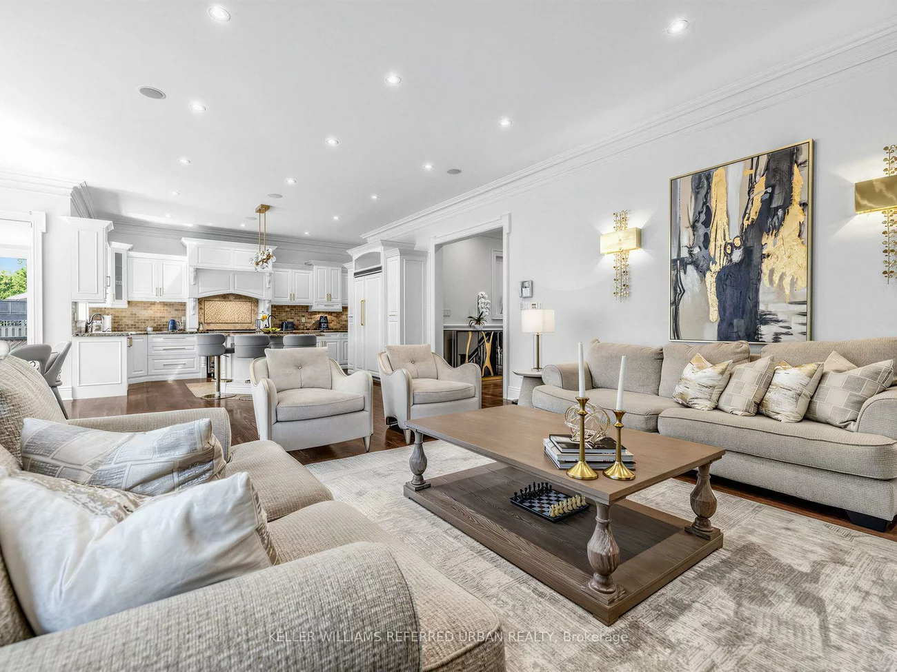 47, Lurgan, Willowdale West, Toronto
