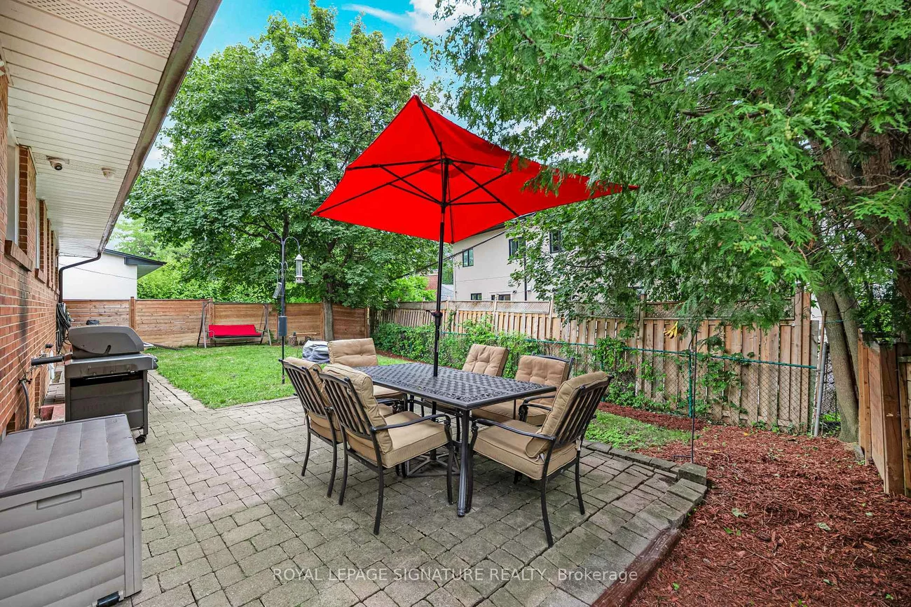 9, Bunty, Bayview Village, Toronto