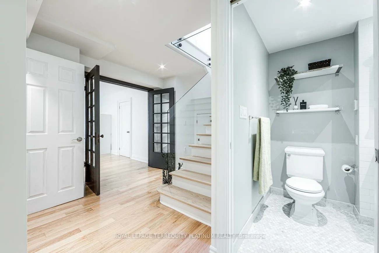 204, Ellerslie, Willowdale West, Toronto