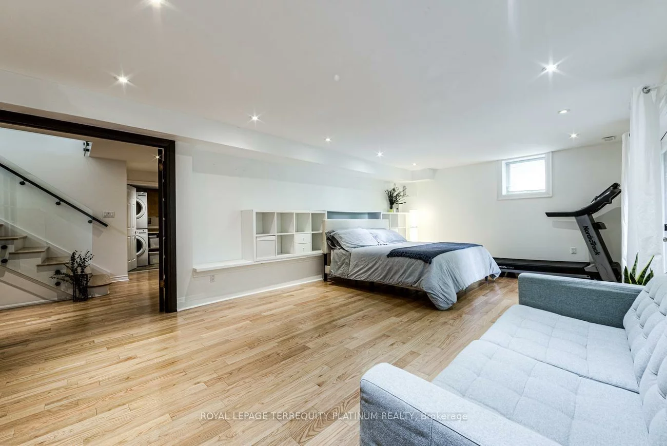 204, Ellerslie, Willowdale West, Toronto