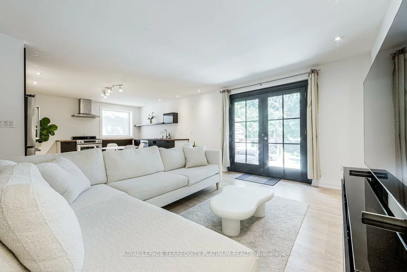 204, Ellerslie, Willowdale West, Toronto