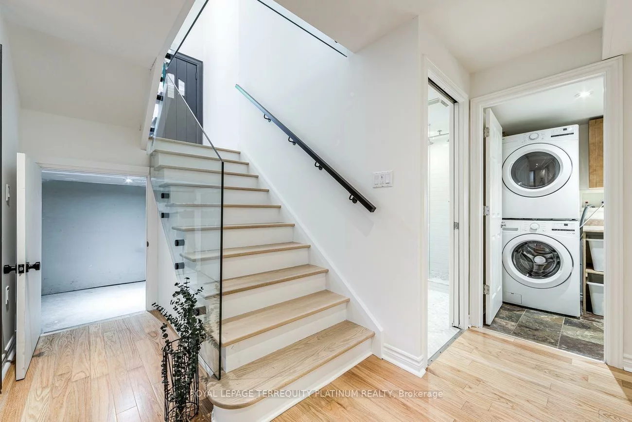 204, Ellerslie, Willowdale West, Toronto