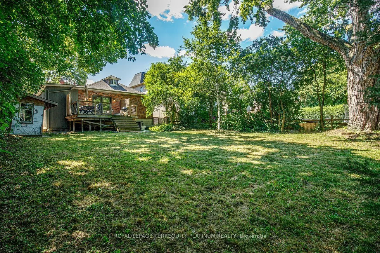 204, Ellerslie, Willowdale West, Toronto