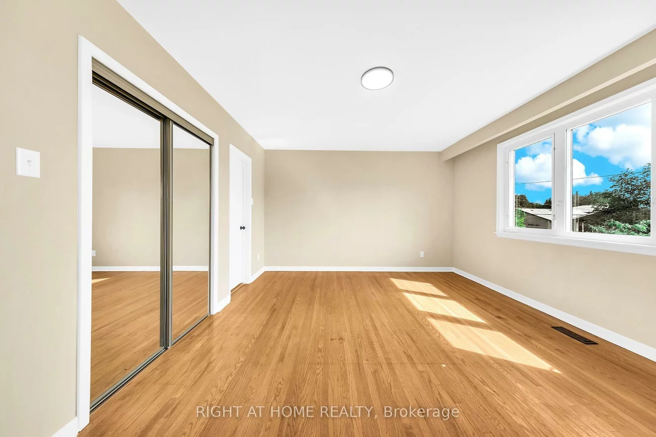88, Peckham, Newtonbrook West, Toronto
