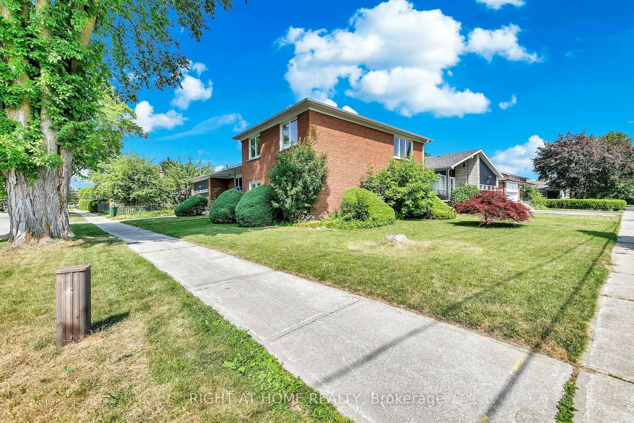 88, Peckham, Newtonbrook West, Toronto