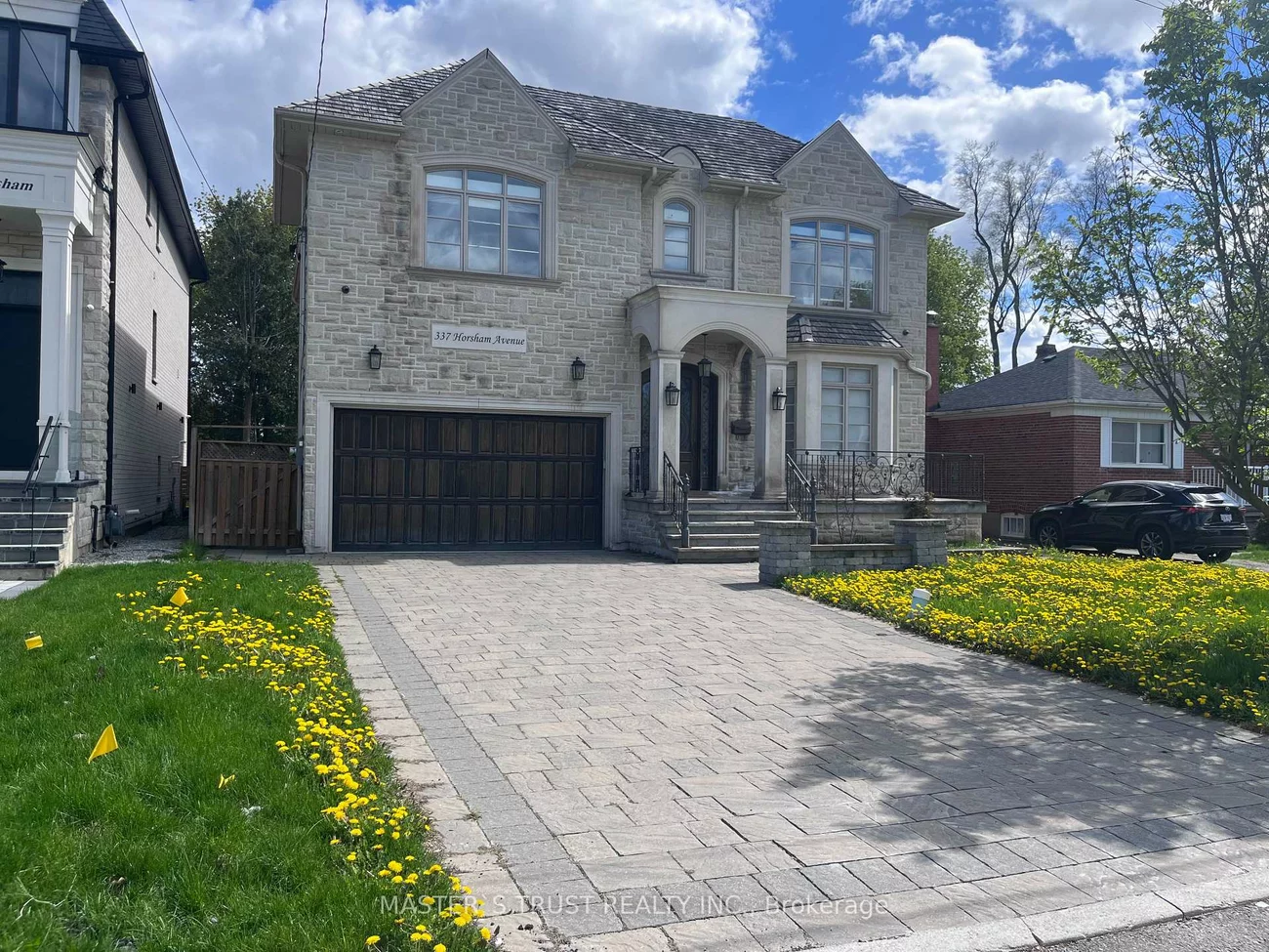 337, Horsham, Willowdale West, Toronto