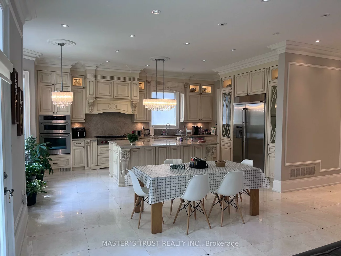 337, Horsham, Willowdale West, Toronto