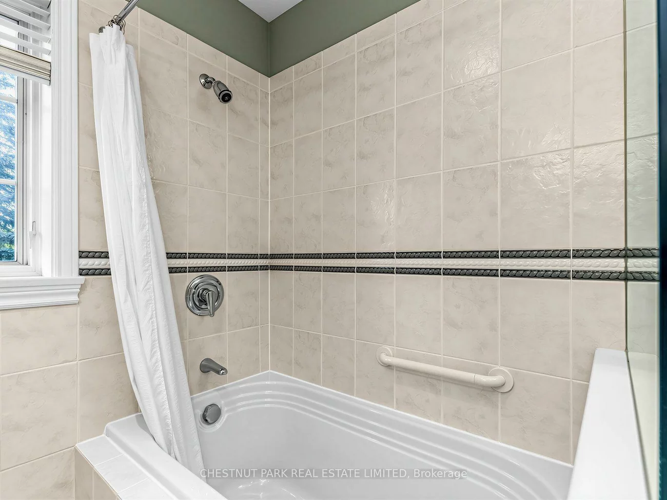 249, Hanna, Leaside, Toronto