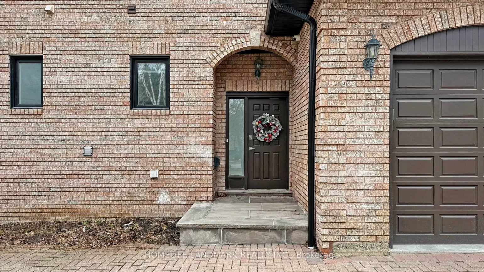 20, Blaine, Banbury-Don Mills, Toronto