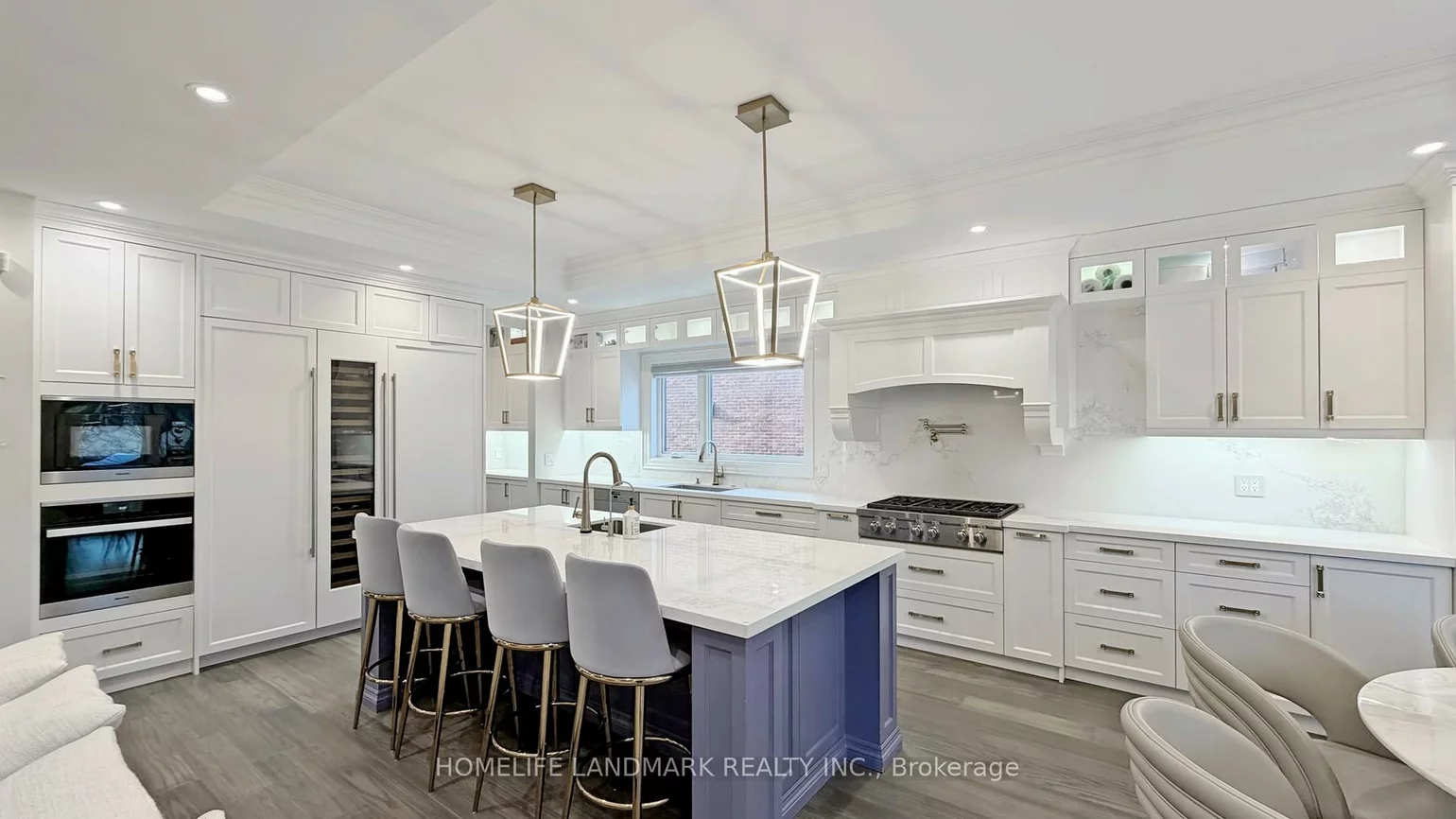 20, Blaine, Banbury-Don Mills, Toronto