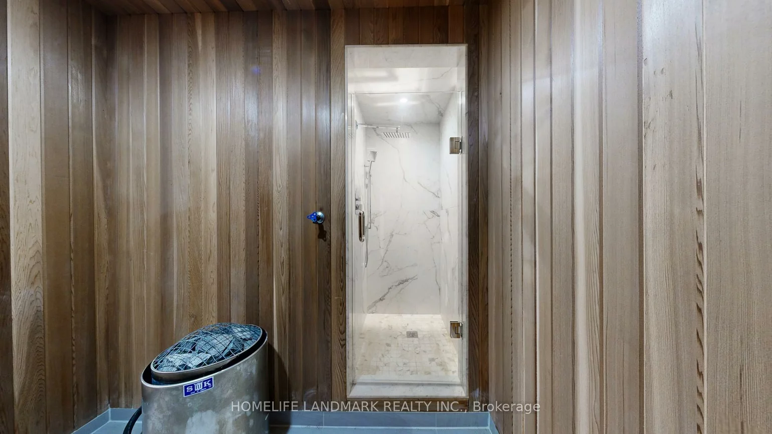 20, Blaine, Banbury-Don Mills, Toronto