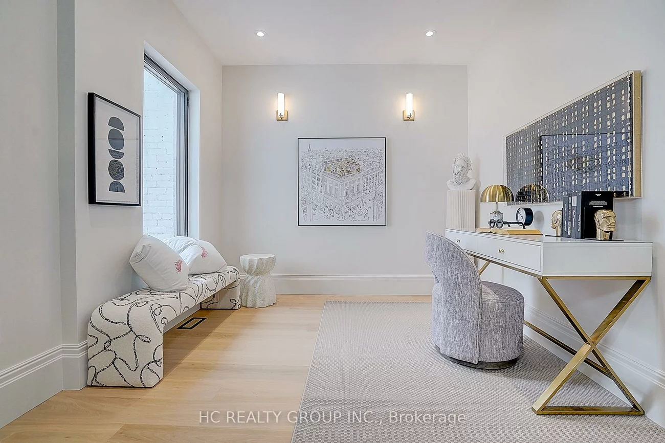 385, Manning, Palmerston-Little Italy, Toronto
