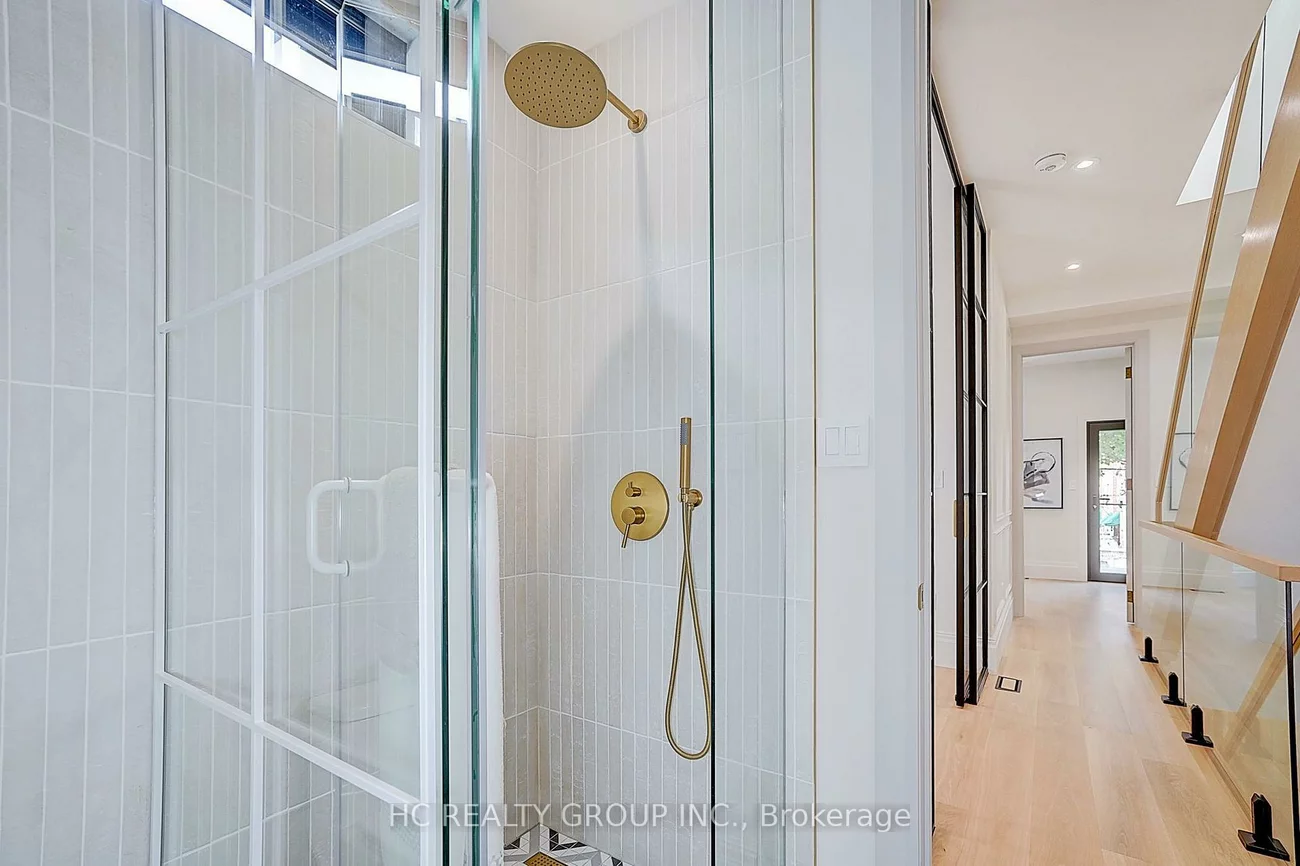 385, Manning, Palmerston-Little Italy, Toronto