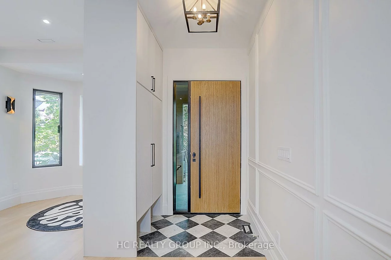 385, Manning, Palmerston-Little Italy, Toronto