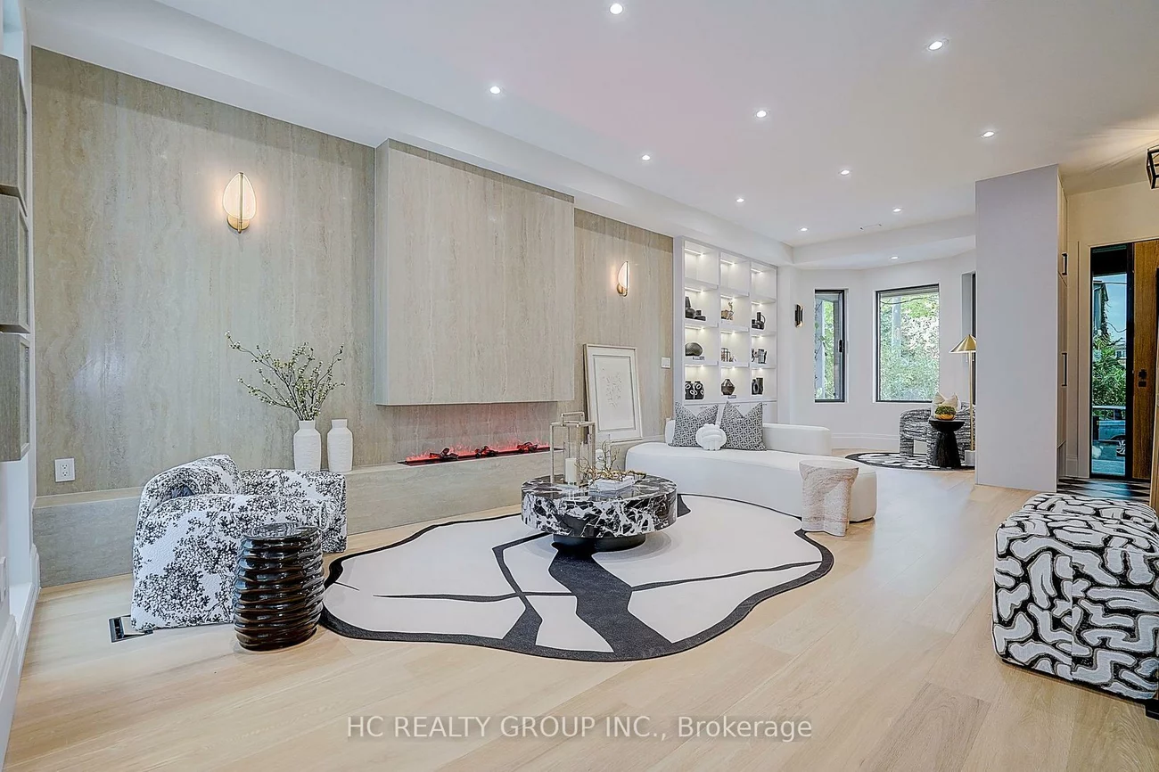 385, Manning, Palmerston-Little Italy, Toronto