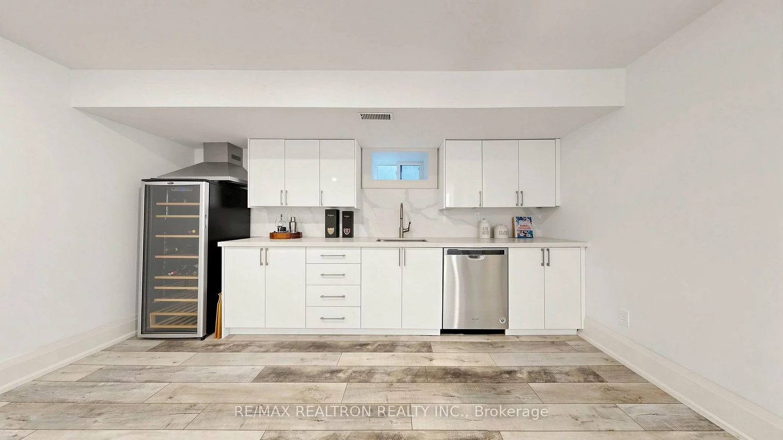 443, Northcliffe, Oakwood Village, Toronto