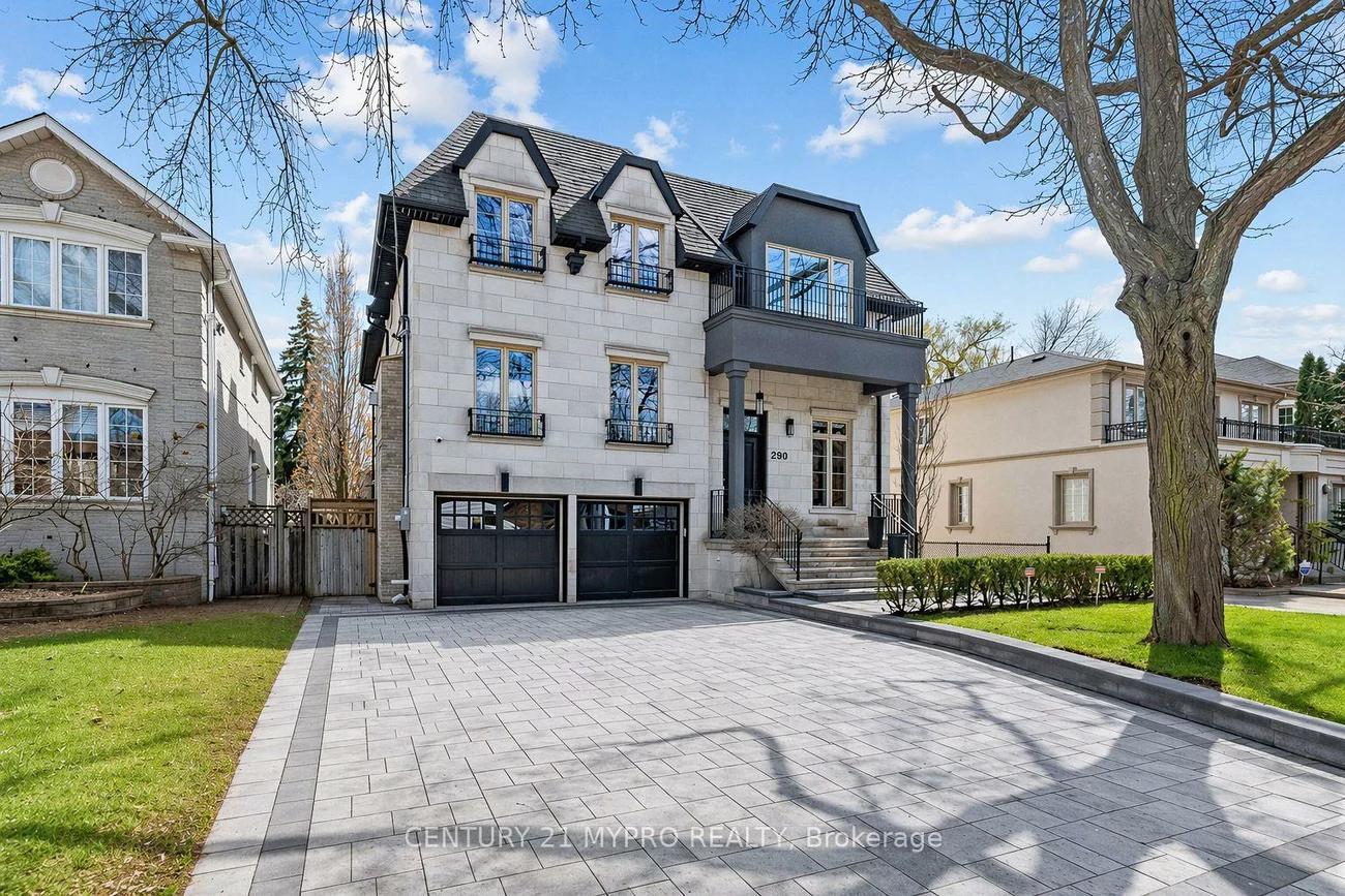 299, Spring Garden, Willowdale East, Toronto