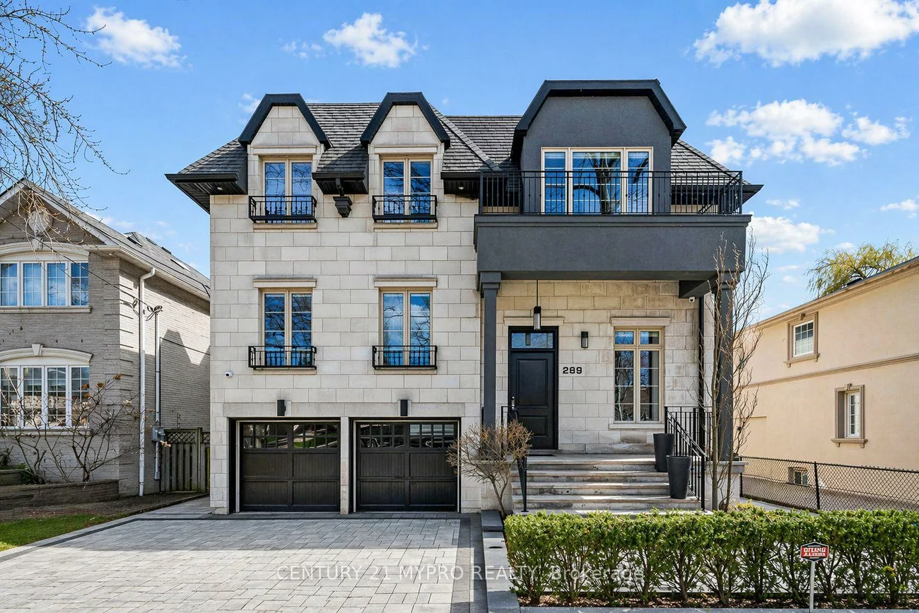 299, Spring Garden, Willowdale East, Toronto