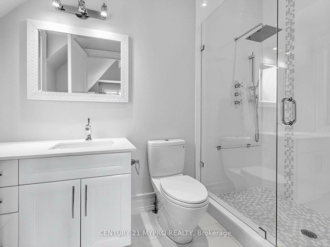 299, Spring Garden, Willowdale East, Toronto