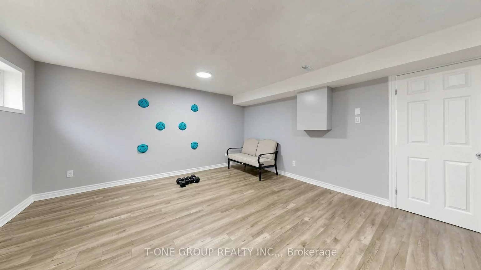 41, Chipwood, Pleasant View, Toronto