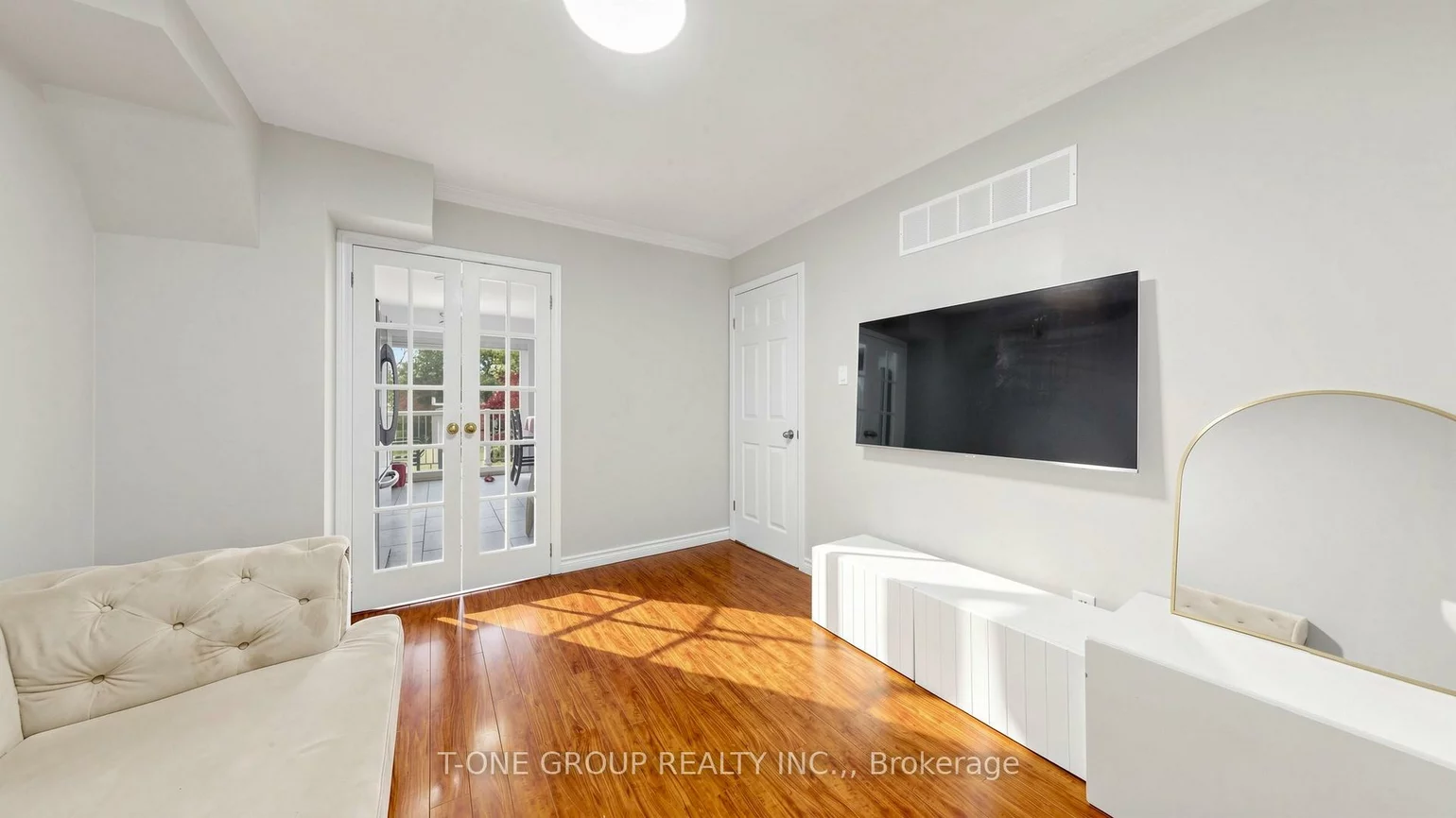 41, Chipwood, Pleasant View, Toronto