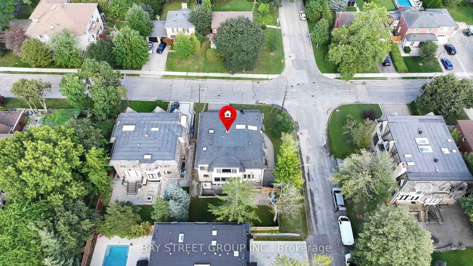 168, Highgate, Willowdale East, Toronto