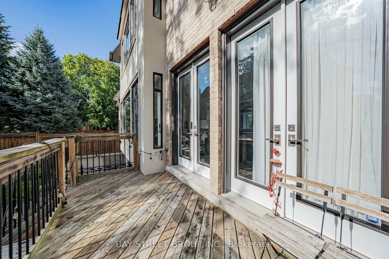 168, Highgate, Willowdale East, Toronto