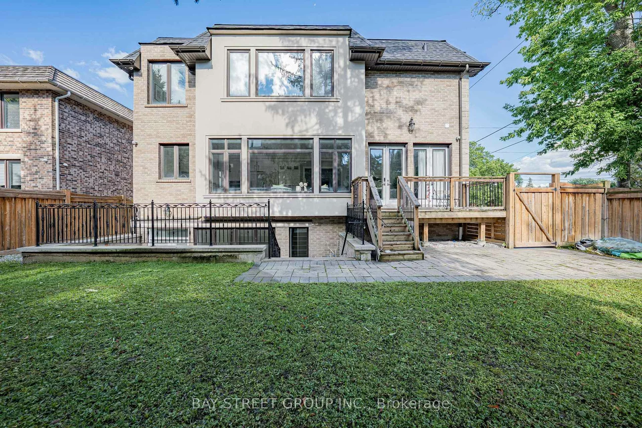 168, Highgate, Willowdale East, Toronto